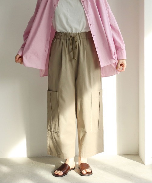 yuni（ユニ　）の「コットンtriple washer twill　cargo パンツ（カーゴパンツ・レディース・ベージュ/カーキ・FREE）」の9枚目の写真