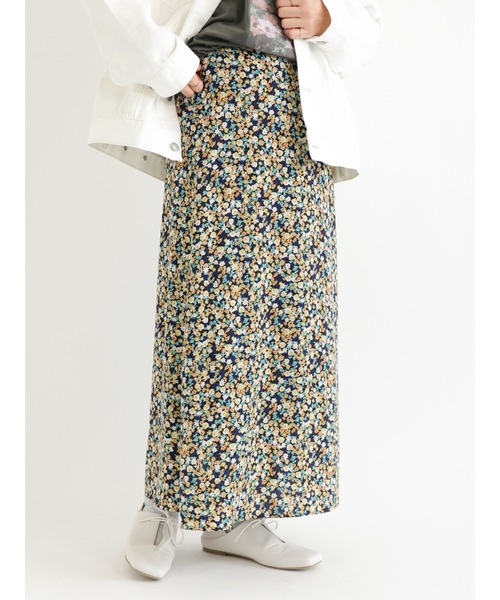 Lugnoncure（ルノンキュール）の「花柄プリントスカート（スカート・レディース・ブルー/ブラック/ベージュ・ﾌﾘ-）」の2枚目の写真