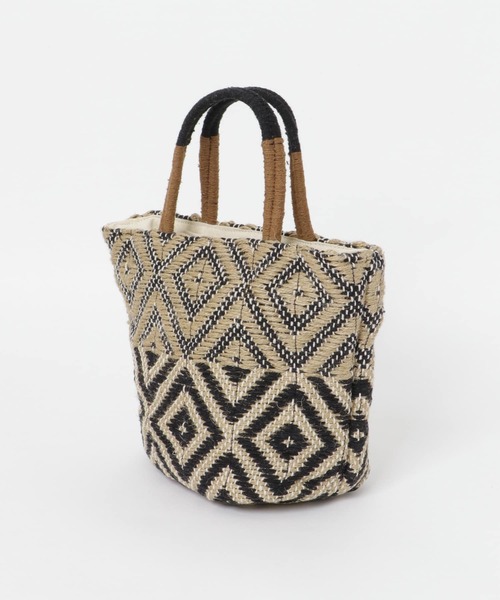 URBAN RESEARCH DOORS（アーバンリサーチドアーズ）の「『別注』beej×DOORS　ジオメトリックトートバッグ（トートバッグ・レディース・ブラウン/ブラック・ONE）」の7枚目の写真