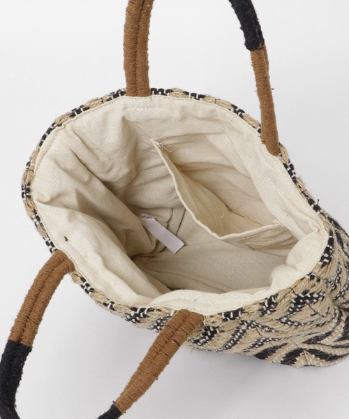 URBAN RESEARCH DOORS（アーバンリサーチドアーズ）の「『別注』beej×DOORS　ジオメトリックトートバッグ（トートバッグ・レディース・ブラウン/ブラック・ONE）」の10枚目の写真