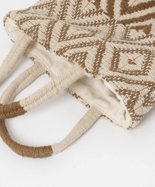 URBAN RESEARCH DOORS（アーバンリサーチドアーズ）の「『別注』beej×DOORS　ジオメトリックトートバッグ（トートバッグ・レディース・ブラウン/ブラック・ONE）」の12枚目の写真