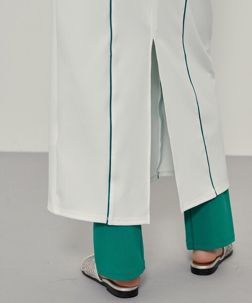 CITY TOKYO（シティトウキョウ）の「カットサロペットワンピース（ワンピース・レディース・ホワイト/ベージュ/ネイビー・1/2）」の16枚目の写真