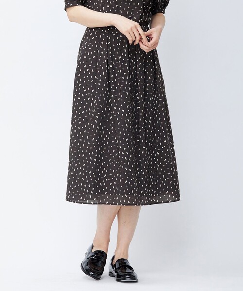 J.PRESS Ladies(J.プレス レディス)の「【洗える】P/スパンローン変形ドットプリント スカート(スカート・レディース・ネイビー系5/グレー系5・XS/XXS)」の1枚目の写真