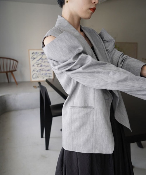 MECRE(メクル)の「カッティングスリーブジャケット(テーラードジャケット・レディース・グレー/イエロー・S/M)」の22枚目の写真