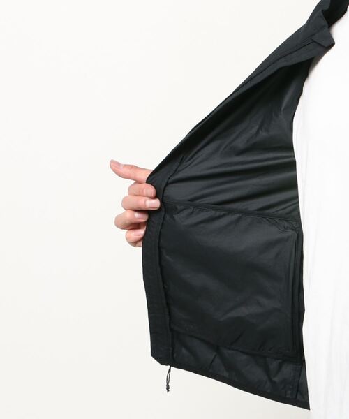 MOUNTAIN HARD WEAR ナイロンジャケット ブラック　リバーシブル MOUNTAIN HARD WEAR ナイロンジャケット ブラック リバーシブル