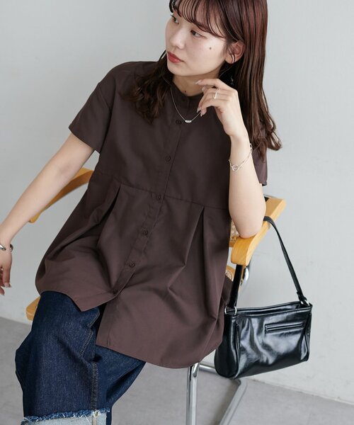 DISCOAT(ディスコート)の「【新色追加!/WEB限定】ウエスト切り替えブラウス(シャツ/ブラウス・レディース・ホワイト/ブラック/グリーン/ブルー/ネイビー/モカ/ブラウン・FREE)」の4枚目の写真