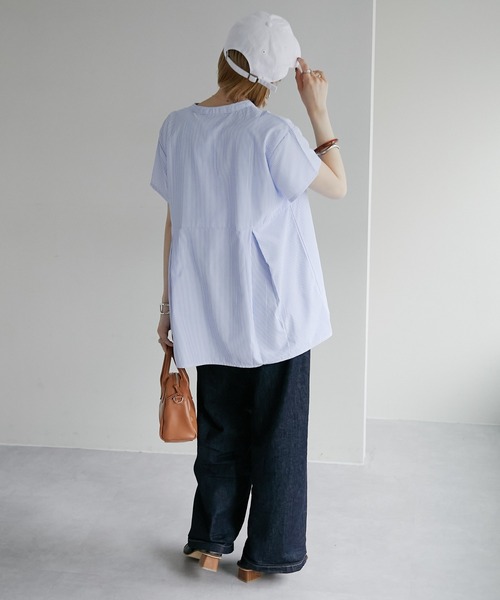 DISCOAT(ディスコート)の「【新色追加!/WEB限定】ウエスト切り替えブラウス(シャツ/ブラウス・レディース・ホワイト/ブラック/グリーン/ブルー/ネイビー/モカ/ブラウン・FREE)」の10枚目の写真