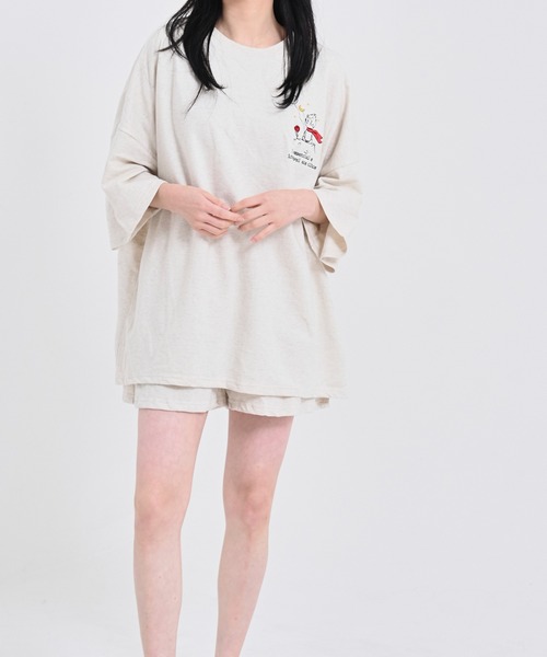 me+em select（ミームセレクト）の「【上下2点セット】刺繍ロゴビッグＴ＆ショートパンツルームウェア（ルームウェア/パジャマ・レディース・ブラック/ライム/オートミール・FREE）」の3枚目の写真
