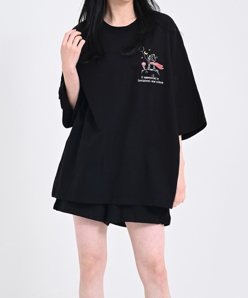 me+em select（ミームセレクト）の「【上下2点セット】刺繍ロゴビッグＴ＆ショートパンツルームウェア（ルームウェア/パジャマ・レディース・ブラック/ライム/オートミール・FREE）」の2枚目の写真