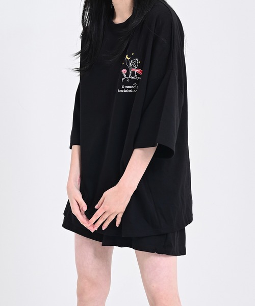 me+em select（ミームセレクト）の「【上下2点セット】刺繍ロゴビッグＴ＆ショートパンツルームウェア（ルームウェア/パジャマ・レディース・ブラック/ライム/オートミール・FREE）」の5枚目の写真