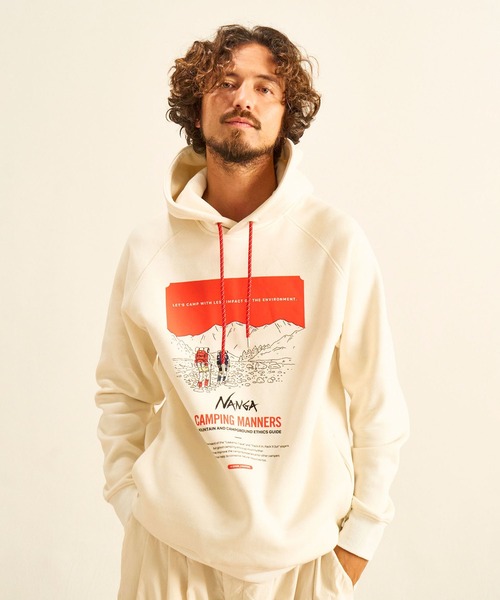 NANGA ナンガ ハイブリッドキャンピングマナープリントフーディー キャメル L　N1JOC2G4　メンズ　パーカー　アウトドア　キャンプ ナンガ(NANGA) Tシャツ 長袖 エコハイブリッドキャンピングマナー