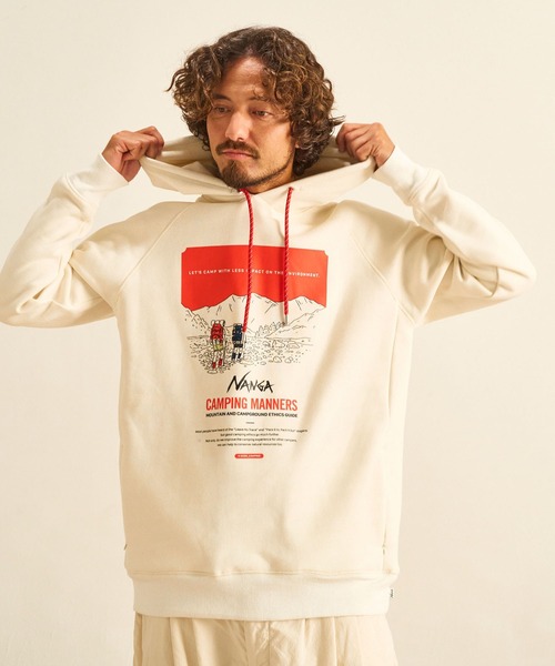 NANGA（ナンガ）の「ECO HYBRID CAMPING MANNERS PRINT HOODIE / エコハイブリッドキャンピングマナーズプリントフーディー（パーカー・メンズ・ホワイト/ライトグレー/キャメル・S/M/L/XL）」の7枚目の写真