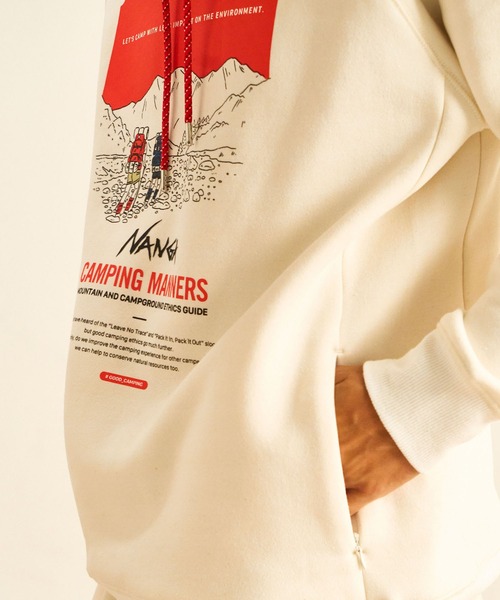 NANGA（ナンガ）の「ECO HYBRID CAMPING MANNERS PRINT HOODIE / エコハイブリッドキャンピングマナーズプリントフーディー（パーカー・メンズ・ホワイト/ライトグレー/キャメル・S/M/L/XL）」の12枚目の写真
