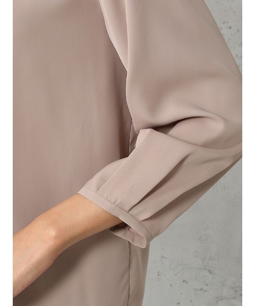 Perfect Suit FActory（パーフェクトスーツファクトリー）の「パール釦ボウタイタックブラウス７分袖（シャツ/ブラウス・レディース・ベージュ/グレー/オフホワイト・S/M/L）」の19枚目の写真