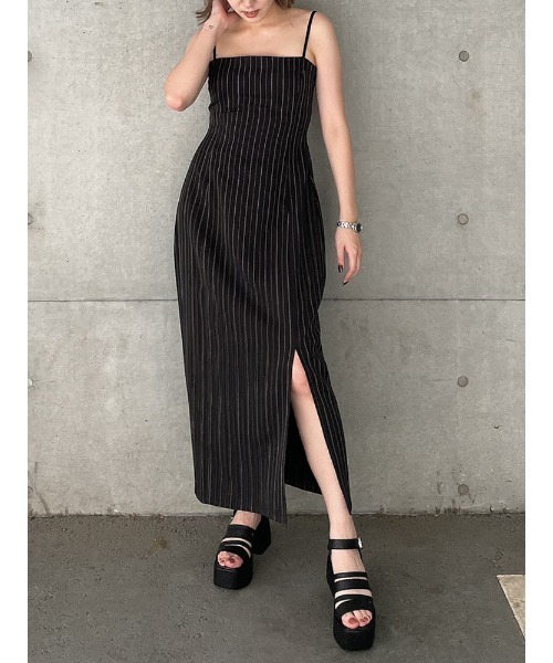 ENVYM（アンビー）の「スリットロングキャミＯＰ（ワンピース・レディース・ブラック/インディゴブルー/ストライプ・FREE）」の7枚目の写真