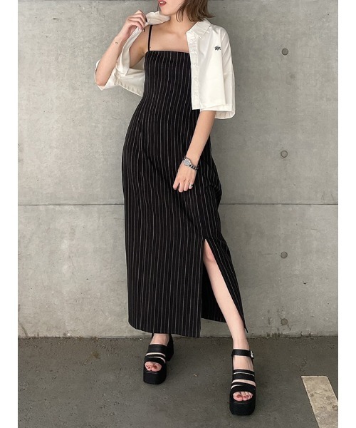 ENVYM（アンビー）の「スリットロングキャミＯＰ（ワンピース・レディース・ブラック/インディゴブルー/ストライプ・FREE）」の13枚目の写真