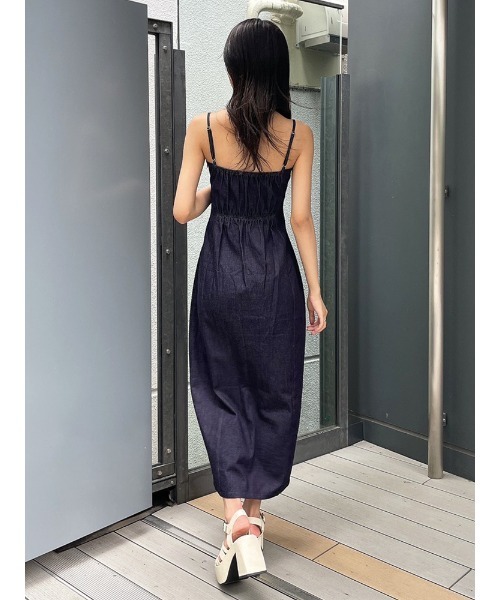 ENVYM（アンビー）の「スリットロングキャミＯＰ（ワンピース・レディース・ブラック/インディゴブルー/ストライプ・FREE）」の5枚目の写真