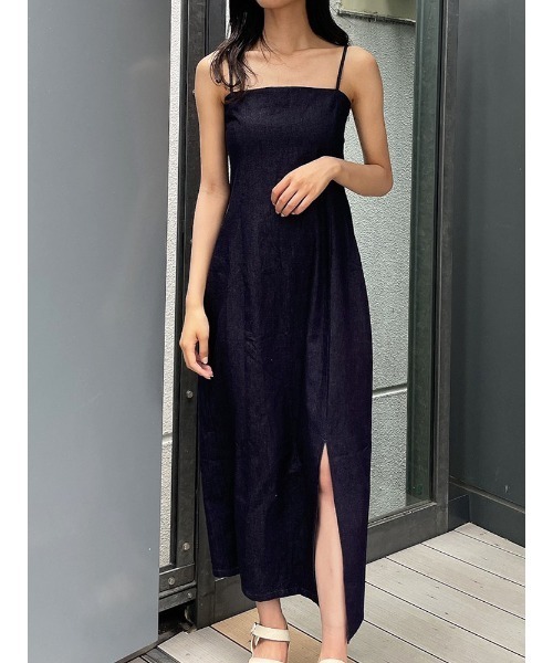 ENVYM（アンビー）の「スリットロングキャミＯＰ（ワンピース・レディース・ブラック/インディゴブルー/ストライプ・FREE）」の16枚目の写真