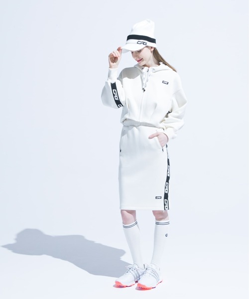 CPG GOLF（シーピージーゴルフ）の「Corrugated cardboard cocoon silhouette jacket（ダンボールコクーンシルエットジャケット）（パーカー・レディース・ホワイト/ブラック・SMALL/MEDIUM/LARGE）」の4枚目の写真