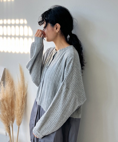 AS KNOW AS plus(アズノゥアズプラス)の「♪ゆるり切替コクーンカーディガン(カーディガン/ボレロ・レディース・チャコールグレー/ダークグリーン/ライトベージュ/アイボリー/グリーン/レッド/ネイビー/グレー系その他/ライム/グレー系/グリーン系/ベージュ系/イエロー系/ネイビー系/ダークグリーン系1/ベージュ系1/グレー系1/ダークパープル/グレー系2/アイボリー系2/ライトグリーン系2/グレー系その他2/イエロー系3/ダークグリーン系3/グレー系3/ベージュ系3・FREE)」の8枚目の写真