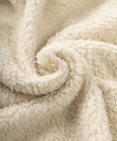 CONVERSE（コンバース）の「【CONVERSE/コンバース】ビッグシルエット シューズワンポイント刺繍 リブライン ボアハーフジップ プルパーカー/裏ボア ハーフジップフーディー（パーカー・レディース・ダークグリーン/ブラック/クリーム/ダークブルー・M/L/XL）」の12枚目の写真