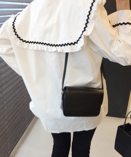 meJane（ミージェーン）の「バイカラーテープパイピングビックカラーシャツブラウス【ZOZOTOWN限定】（シャツ/ブラウス・レディース・ホワイト・FREE）」の5枚目の写真