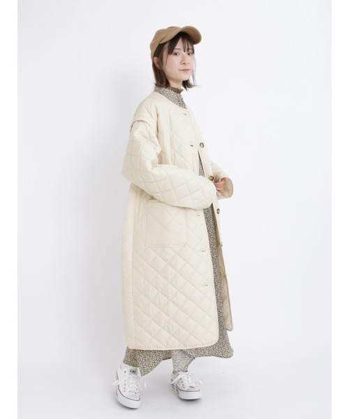 Samansa Mos2 blue（サマンサモスモスブルー）の「フリルネックロンT（Tシャツ/カットソー・レディース・オフホワイト/ブラック/モカ・MEDIUM/LARGE）」の16枚目の写真