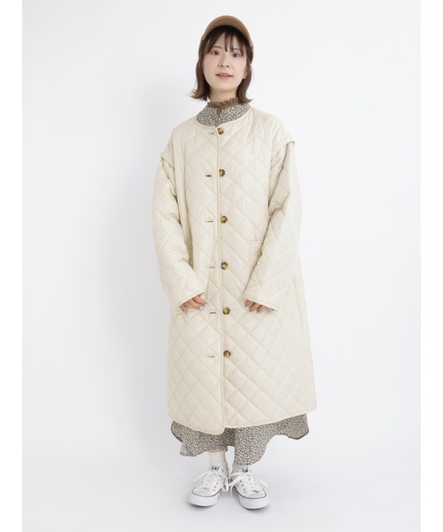 Samansa Mos2 blue（サマンサモスモスブルー）の「フリルネックロンT（Tシャツ/カットソー・レディース・オフホワイト/ブラック/モカ・MEDIUM/LARGE）」の7枚目の写真