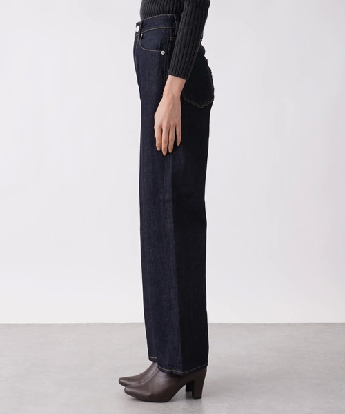 YANUK（ヤヌーク）の「【YANUK】LEAストレートデニムパンツ（デニムパンツ・レディース・ダークネイビー・2/3/1/0）」の6枚目の写真