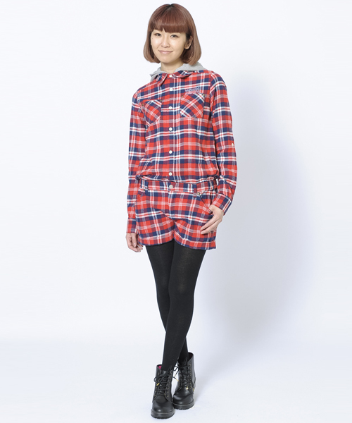 X-girl（エックスガール）の「FLANNEL PLAID ALL IN ONE（つなぎ/オールインワン・レディース・ブラック/レッド/A・2/1）」の2枚目の写真