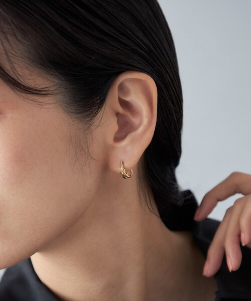 Jouete(ジュエッテ)の「ピアス ノット(ピアス(両耳用)・レディース・イエローゴールド/プラチナム/ピンクゴールド・FREE)」の18枚目の写真
