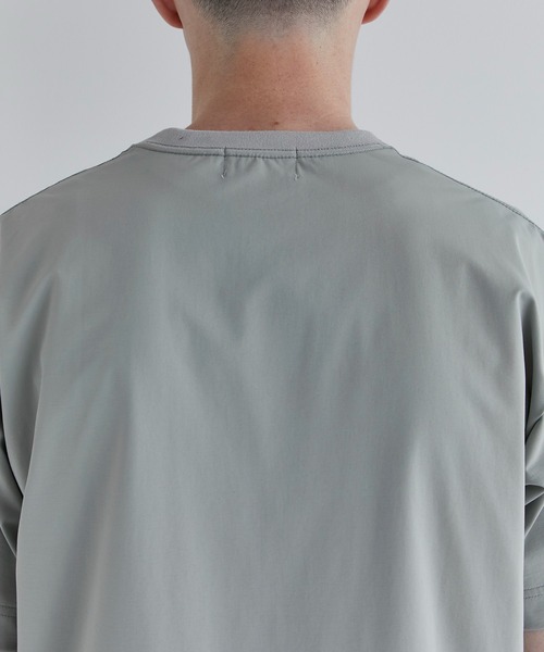 CITY TOKYO（シティトウキョウ）の「ATHLETEショートスリーブストレッチTEE（Tシャツ/カットソー・メンズ・グレー/ブラック・1/2）」の3枚目の写真