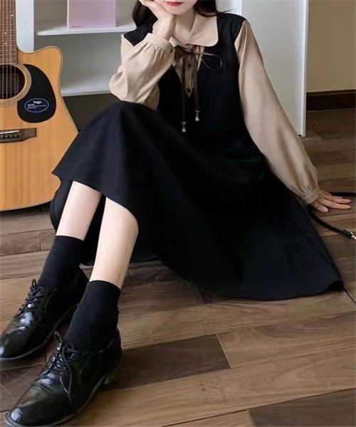 FREE STYLISTS（フリー スタイリスト）の「バイカラー 襟リボン