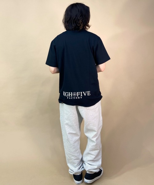 NEW ERA(ニューエラ)の「NEW ERA/ニューエラ×HIGH FIVE FACTORYコラボモデル ワンポイントTシャツ クルーネックTシャツ/吸汗速乾 13526838/13526839(Tシャツ/カットソー・メンズ・ホワイト/ブラック・L/XL/XXL/M)」の15枚目の写真