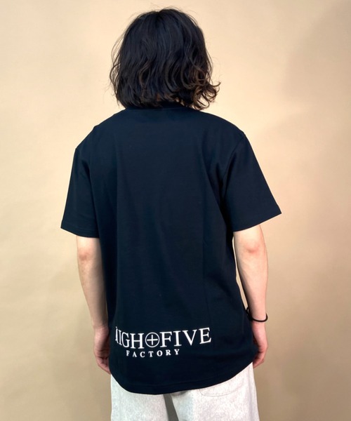 NEW ERA(ニューエラ)の「NEW ERA/ニューエラ×HIGH FIVE FACTORYコラボモデル ワンポイントTシャツ クルーネックTシャツ/吸汗速乾 13526838/13526839(Tシャツ/カットソー・メンズ・ホワイト/ブラック・L/XL/XXL/M)」の12枚目の写真