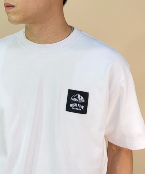 NEW ERA(ニューエラ)の「NEW ERA/ニューエラ×HIGH FIVE FACTORYコラボモデル ワンポイントTシャツ クルーネックTシャツ/吸汗速乾 13526838/13526839(Tシャツ/カットソー・メンズ・ホワイト/ブラック・L/XL/XXL/M)」の4枚目の写真
