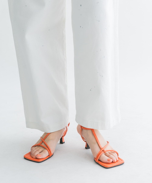 KBF（ケイビーエフ）の「ストラップミュール（サンダル・レディース・ブラック/オレンジ/グリーン・37/38/36）」の7枚目の写真