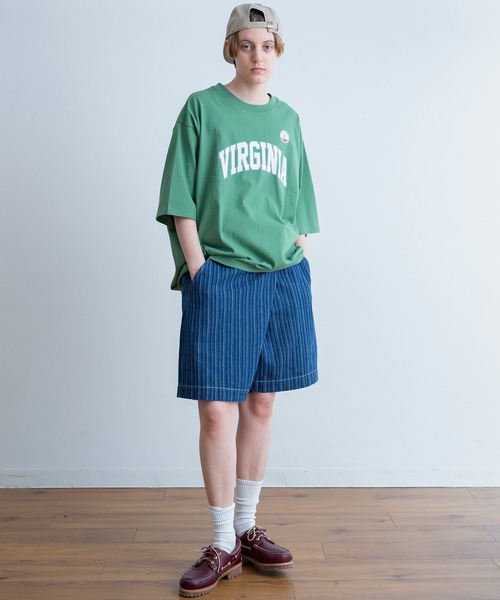 AUG（オーグ）の「AUG カレッジロゴ 変形 Tee（Tシャツ/カットソー・レディース・オフホワイト/ブラック/グレイッシュベージュ/グリーン系/ピンク系/イエロー系・FREE）」の19枚目の写真