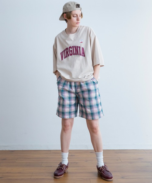 AUG（オーグ）の「AUG カレッジロゴ 変形 Tee（Tシャツ/カットソー・レディース・オフホワイト/ブラック/グレイッシュベージュ/グリーン系/ピンク系/イエロー系・FREE）」の12枚目の写真