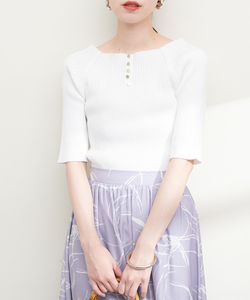 【お値下げ可能】EVERY.VERY 金釦スクエアリブニット 5袖丈 2枚セット natural couture（ナチュラルクチュール）の「金釦スクエア