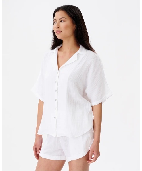 rip curl（リップカール）の「【RIPCURL（リップカール）】PREMIUM SURF S/S SHIRT/レディースコットンダブルガーゼオープンカラー半袖シャツ（シャツ/ブラウス・レディース・ホワイト/ブラック・SMALL/X-SMALL/MEDIUM）」の10枚目の写真