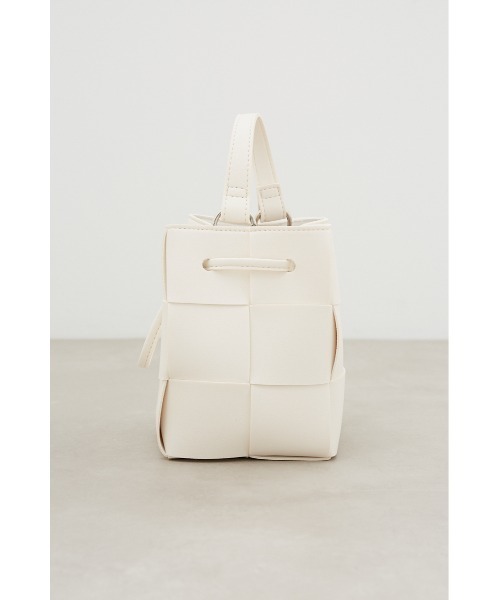 AZUL by moussy（アズールバイマウジー）の「イントレチャートポシェットバッグ（ショルダーバッグ・レディース・ブラック/イエロー/アイボリー・FREE）」の11枚目の写真