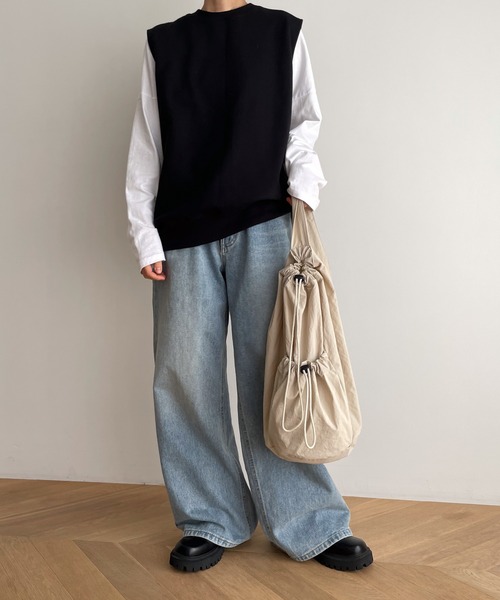 CANAL JEAN（キャナルジーン）の「El mar　ドローストリングボディバッグ（ショルダーバッグ・レディース・ブラック/ベージュ・ONE SIZE）」の14枚目の写真