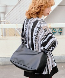 PBLIM | PAGEBOYLIM/フェイクレザークロスバック(ショルダーバッグ)