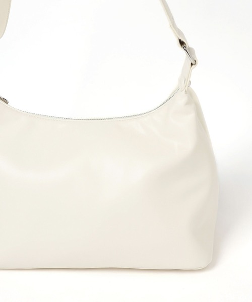 PBLIM（ページボーイリム）の「PBLIM/フェイクレザークロスバック（ショルダーバッグ・レディース・ホワイト/ブラック・FREE）」の7枚目の写真