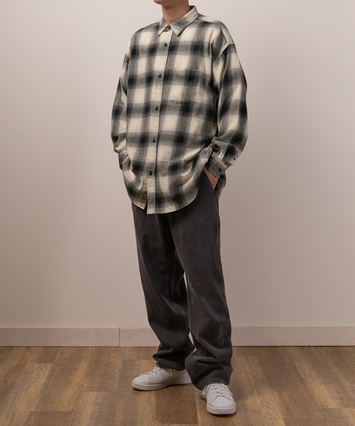 TIMELY WARNING（タイムリーワーニング）の「ワンタックルーズデニムパンツ/ワイドテーパード/ワイドシルエット（デニムパンツ・メンズ・ブラック/ブルー/ブラック系その他・XL/M/L）」の9枚目の写真