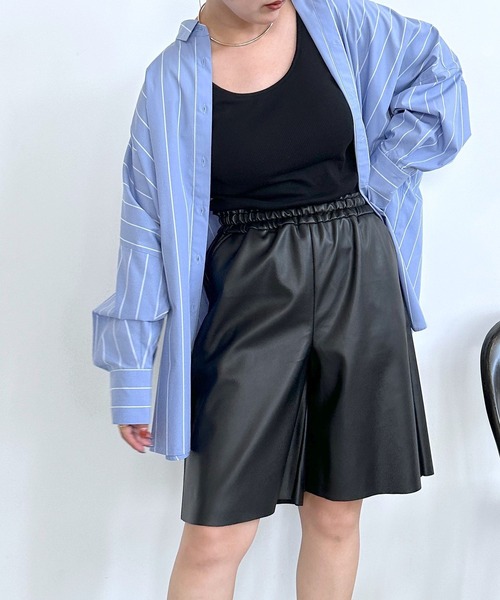 LEPSIM(レプシィム)の「ストライプポンチョシャツ 908831(シャツ/ブラウス・レディース・ブルー/オフホワイト/グレイッシュベージュ/ライトグリーン・FREE)」の4枚目の写真