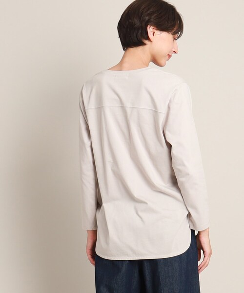 Dessin(デッサン)の「【洗える】ロングスリーブTシャツ<XS~L>(Tシャツ/カットソー・レディース・ホワイト系/ブラック/ライトグレー・02/00/03/01)」の16枚目の写真