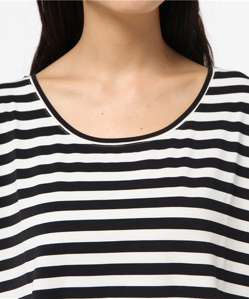 AZUL by moussy(アズールバイマウジー)の「ファイン40/-TRPu天竺クロプド半袖PO(Tシャツ/カットソー・レディース・カーキ系/オフホワイト/ブラック系その他/ブラック・MEDIUM/LARGE/SMALL)」の9枚目の写真