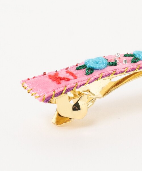 Ray BEAMS(レイビームス)の「LOTUS PINK / ROSE 刺繍 バレッタ(バレッタ/ヘアクリップ・レディース・ベージュ/ピンク/サックスブルー・ONE SIZE)」の7枚目の写真